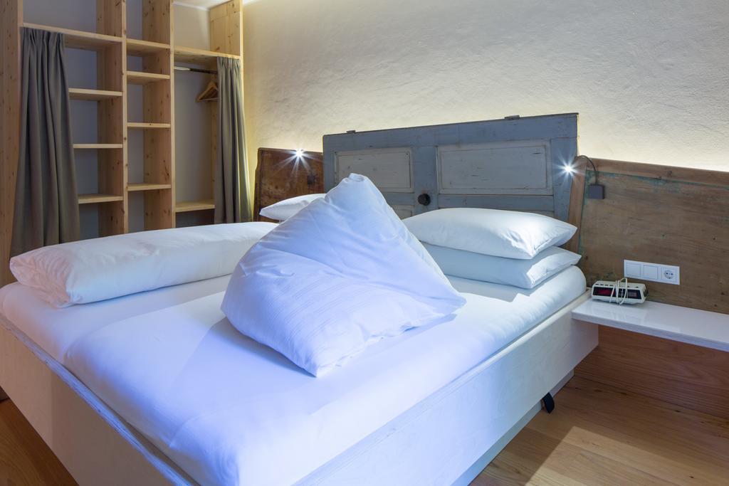 Frida Am Wald Hotel Rasun di Sotto Bilik gambar