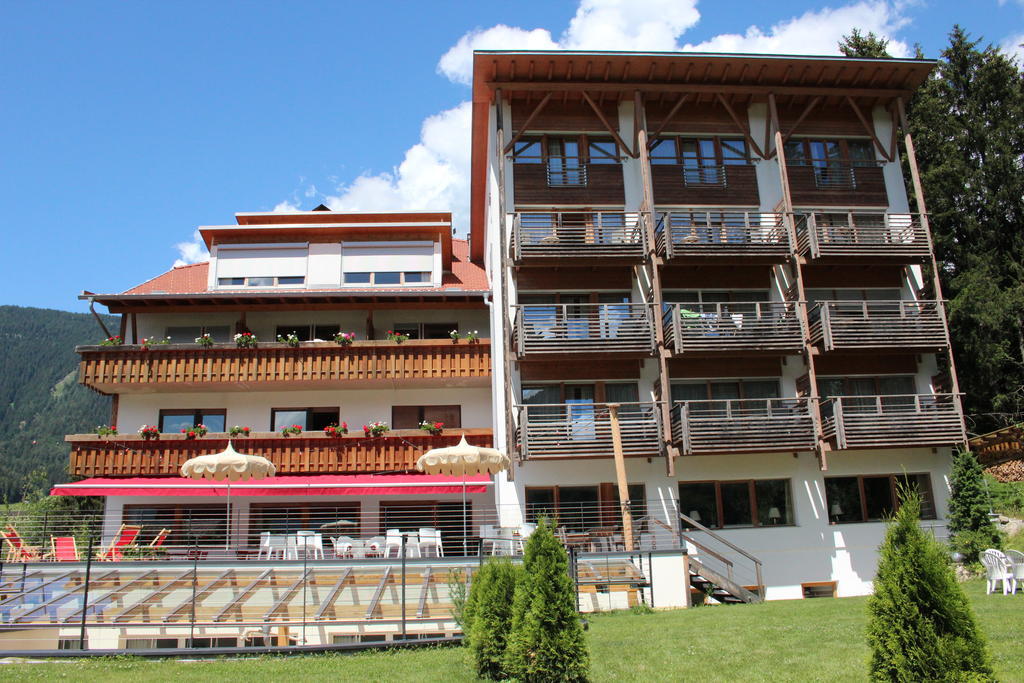 Frida Am Wald Hotel Rasun di Sotto Luaran gambar