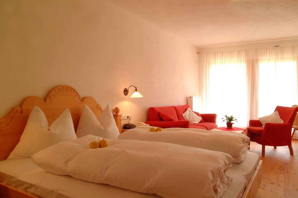 Frida Am Wald Hotel Rasun di Sotto Bilik gambar