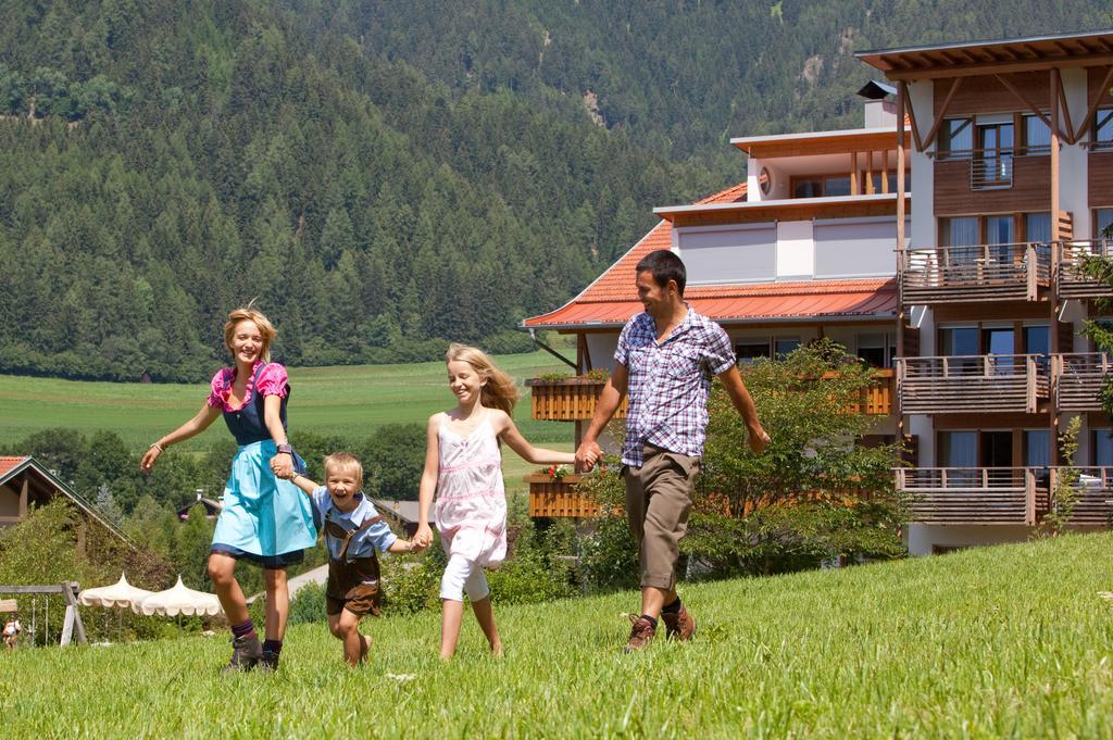 Frida Am Wald Hotel Rasun di Sotto Luaran gambar