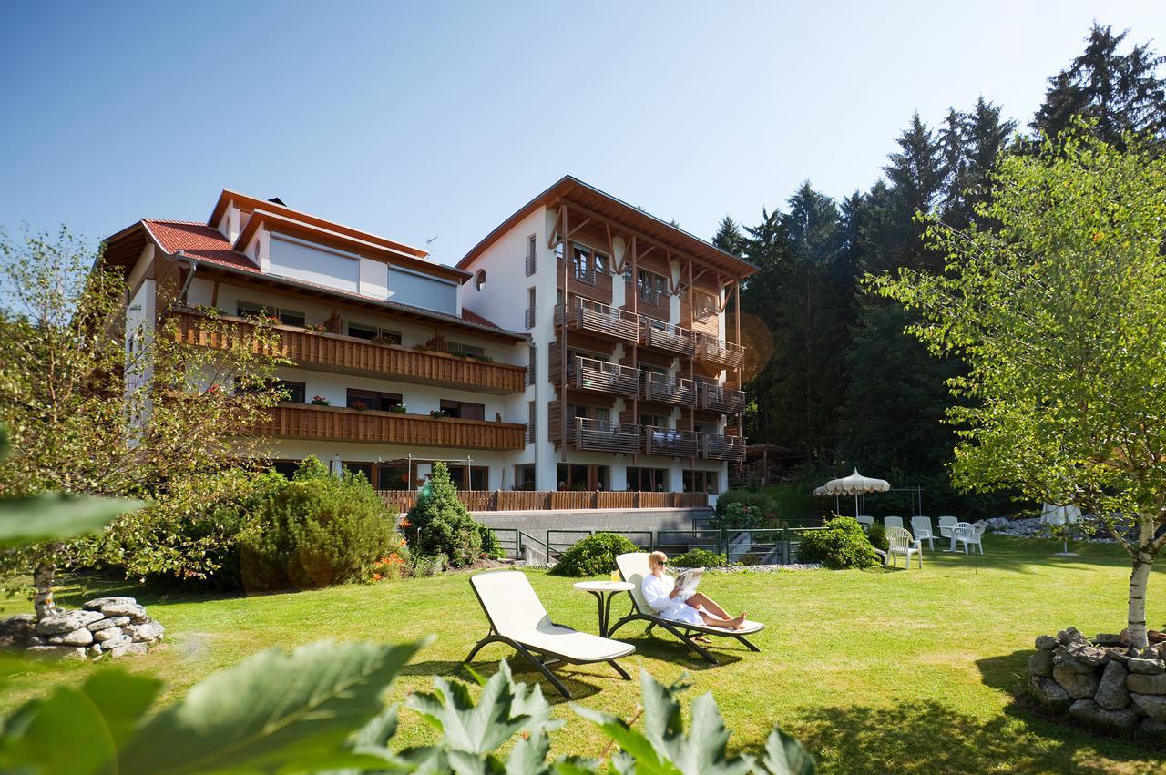 Frida Am Wald Hotel Rasun di Sotto Luaran gambar