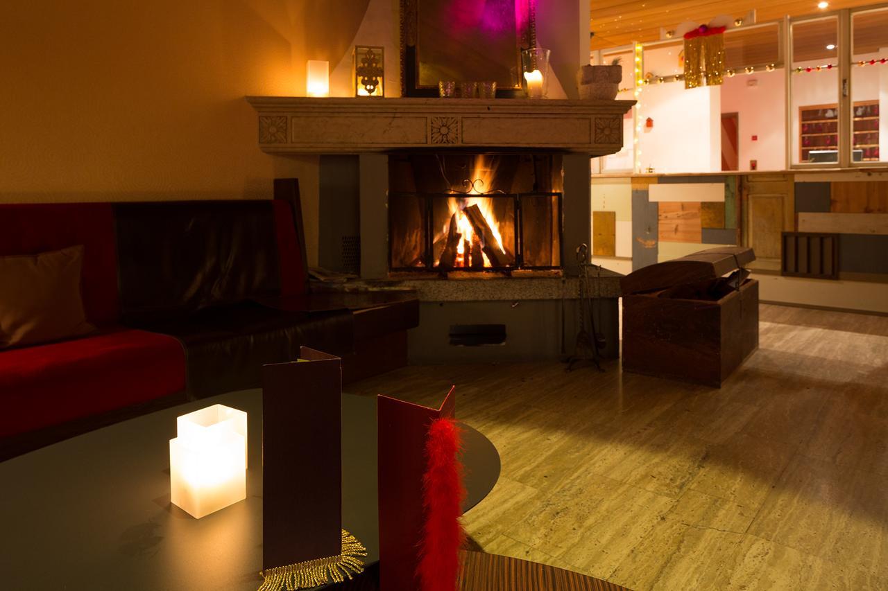 Frida Am Wald Hotel Rasun di Sotto Luaran gambar